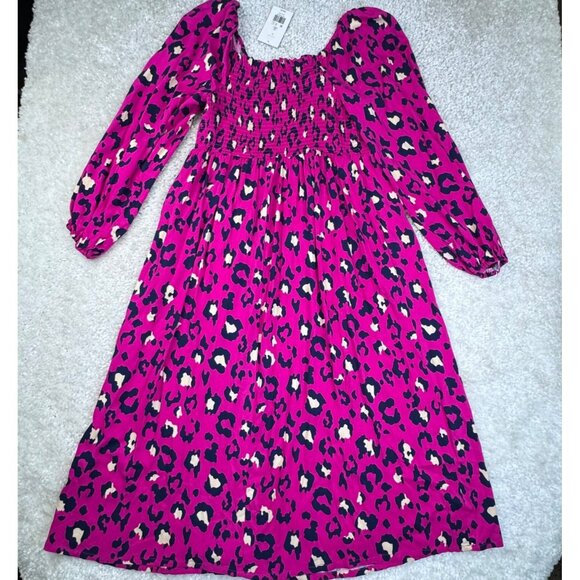 Crown & Ivy Leopard Print Smocked Front Maxi Dress Pink Navy Large NEW - Picture 3 of 10